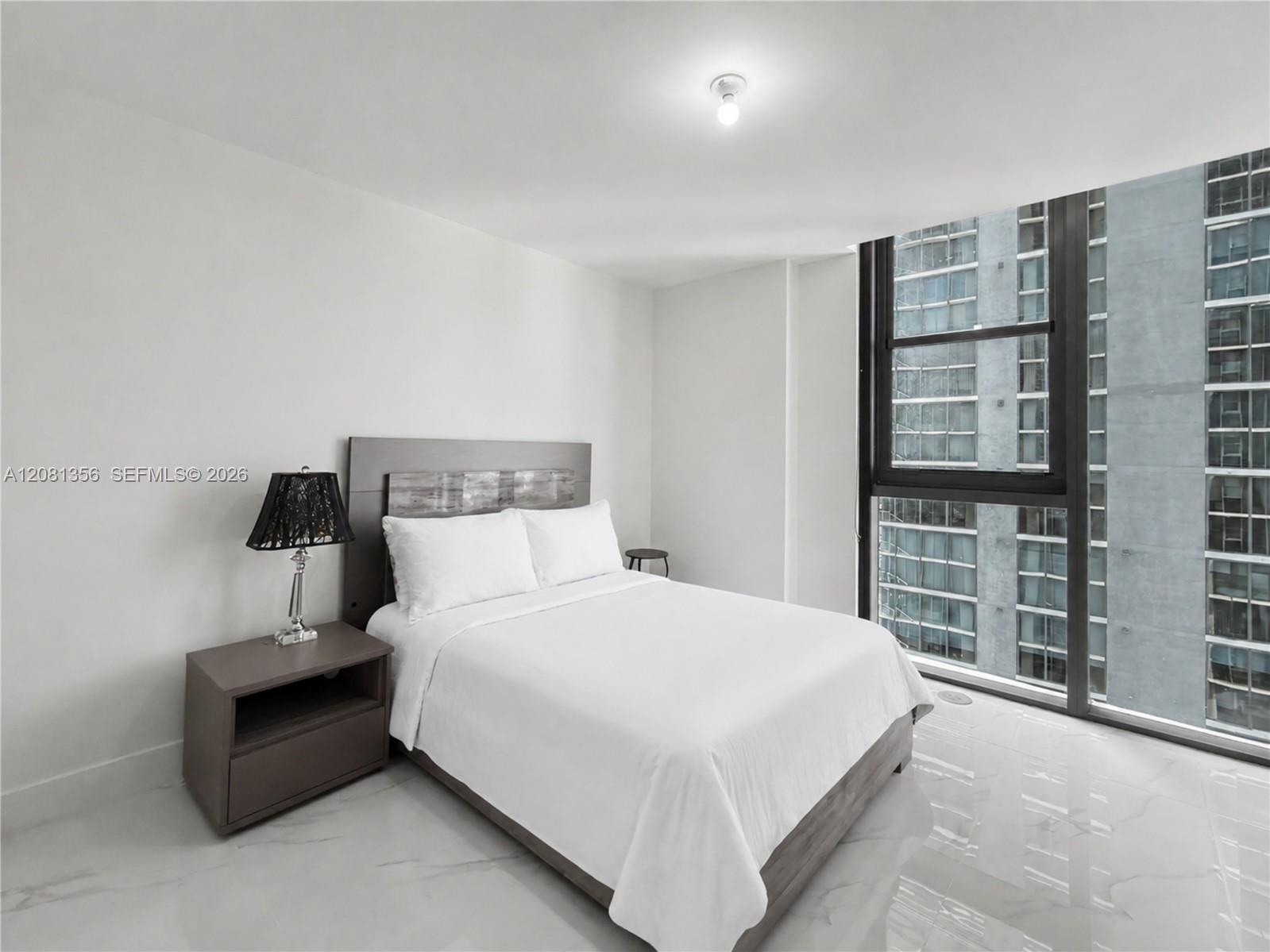 A12081356 Property Photo 16
