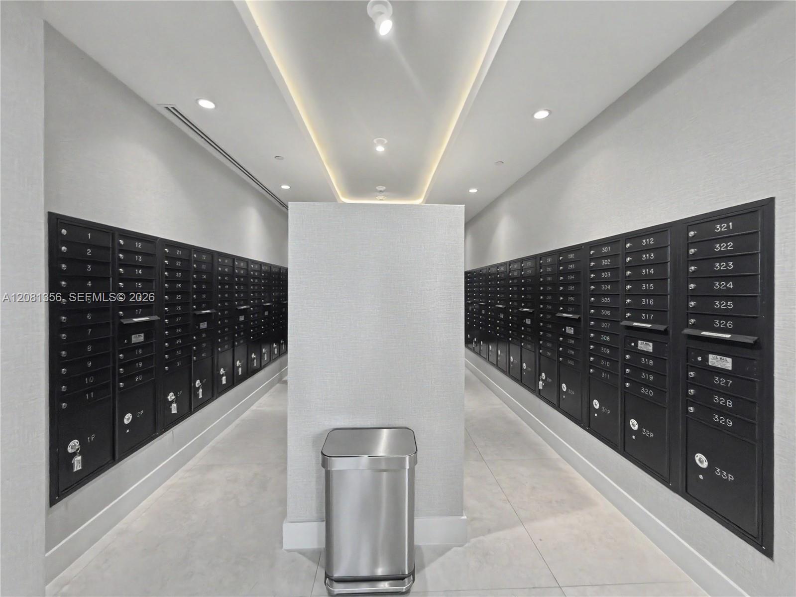A12081356 Property Photo 39