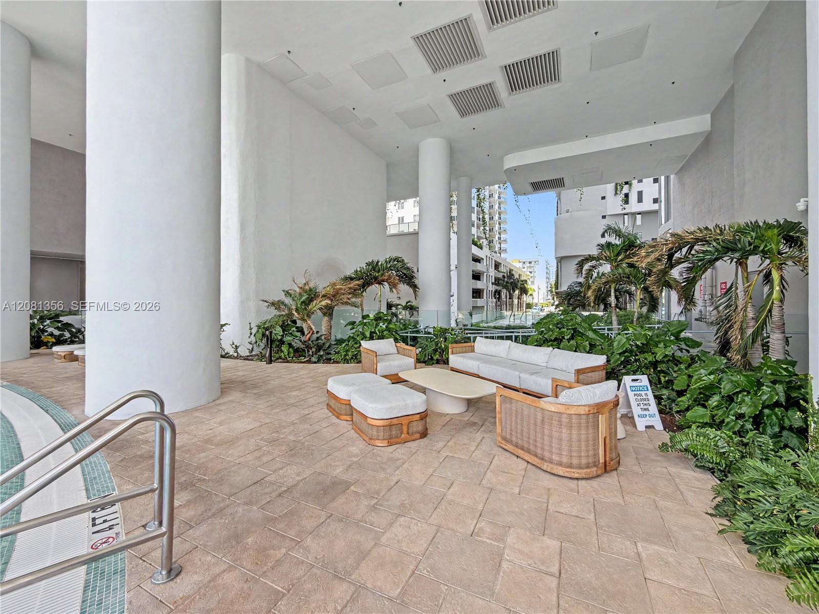 A12081356 Property Photo 55