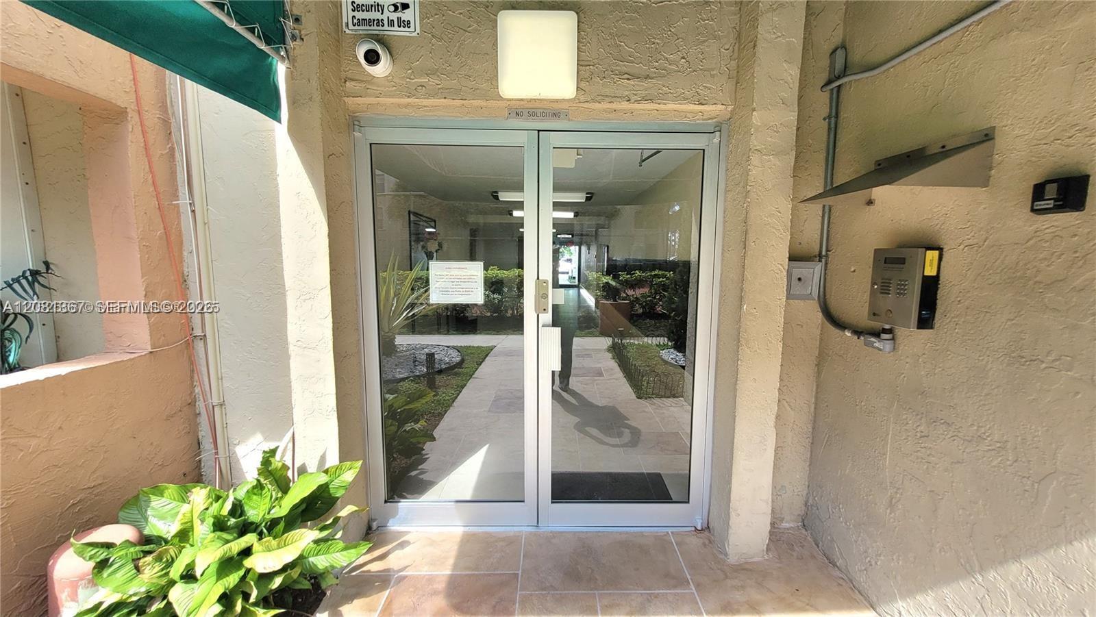 9360 Fontainebleau Boulevard 612 Property Photo 14