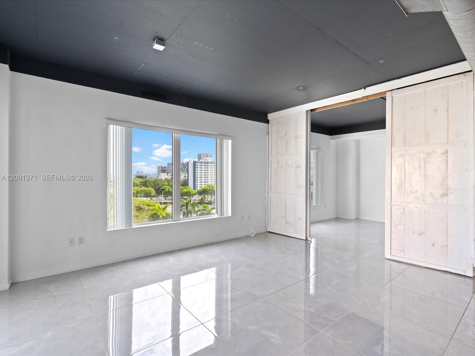 10 S River Drive 715 Property Photo 10