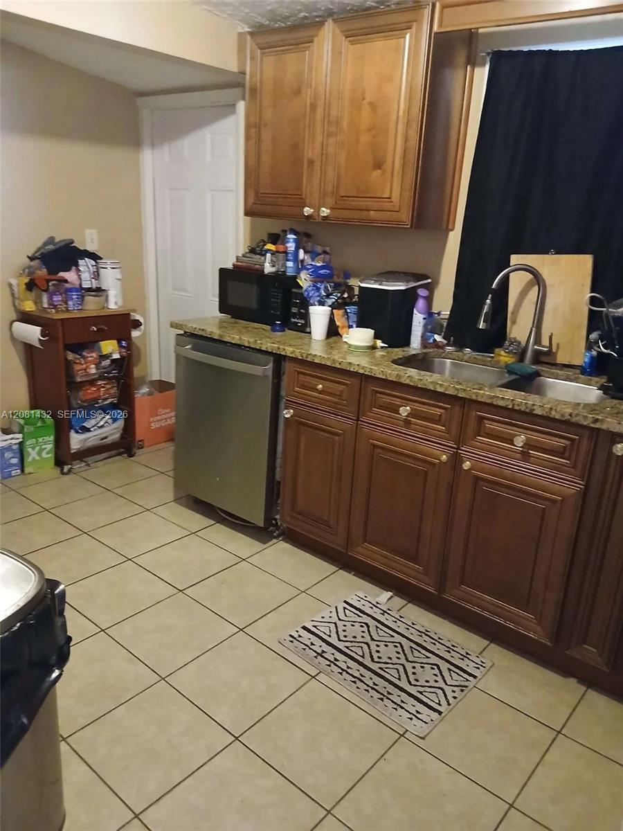 5424 Blue Grass Street Property Photo 3