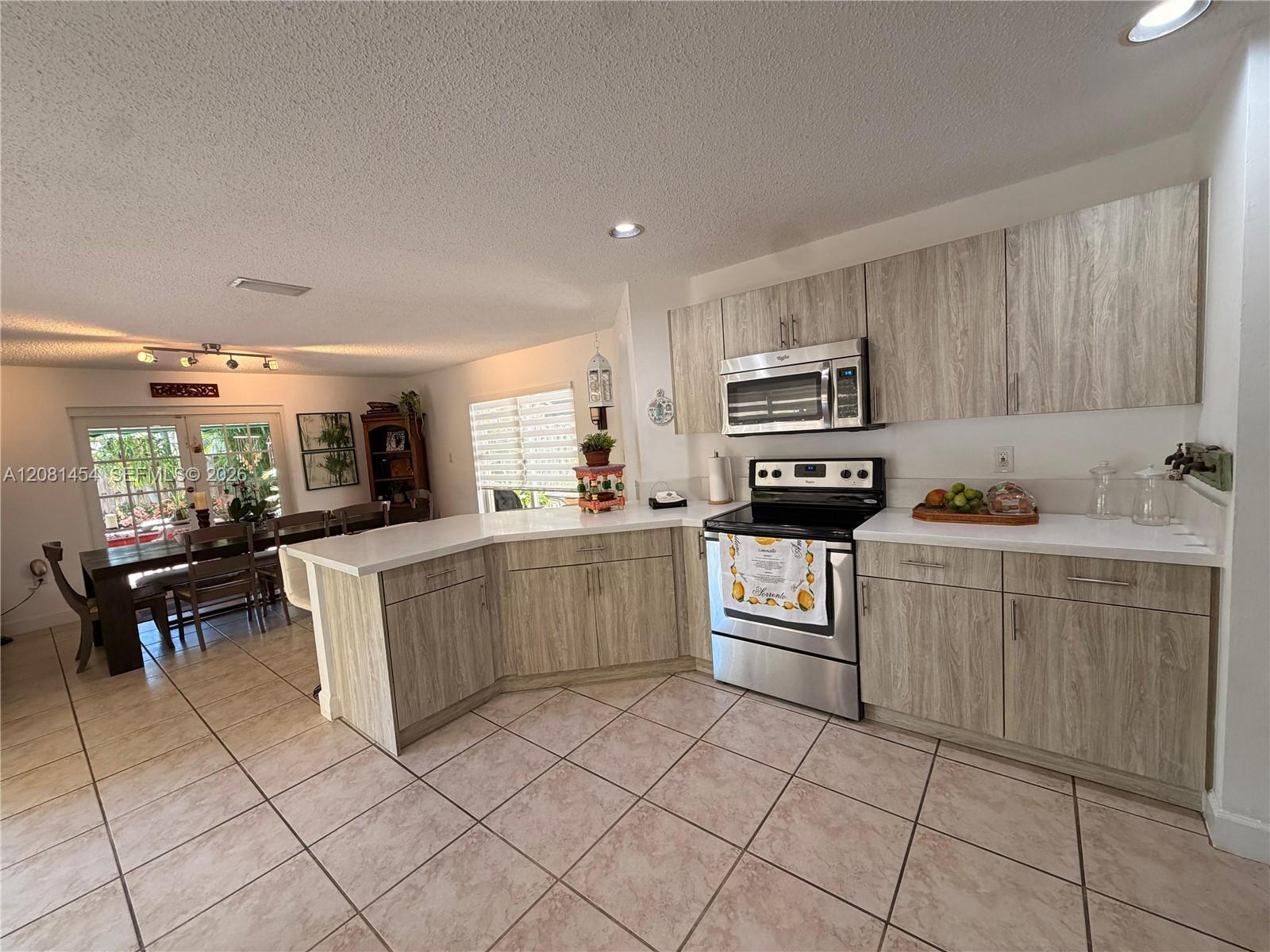 A12081454 Property Photo 2