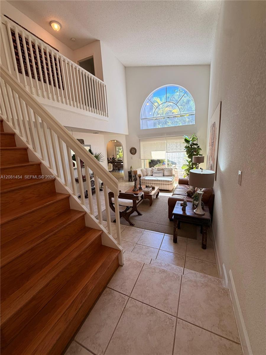 A12081454 Property Photo 8