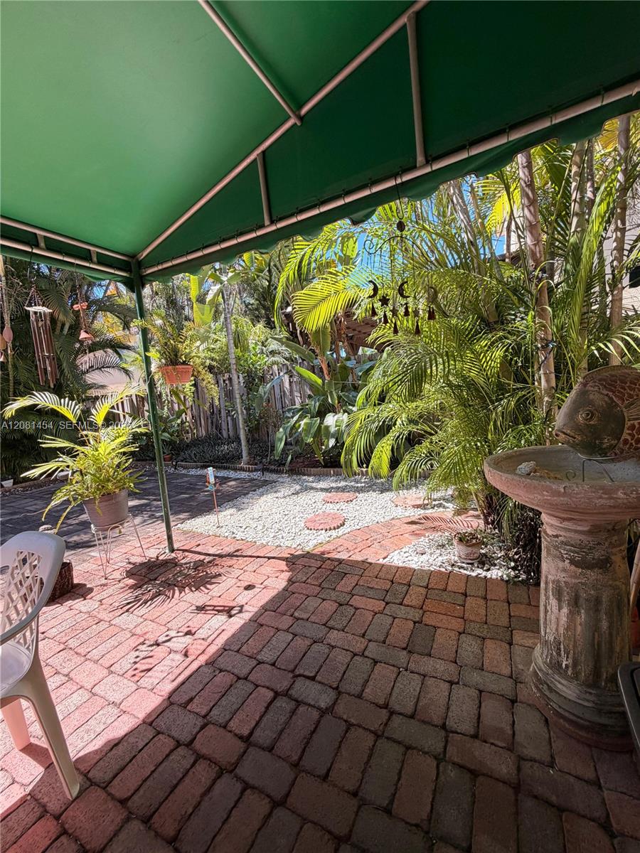 A12081454 Property Photo 12