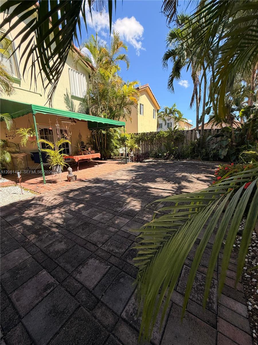 A12081454 Property Photo 15