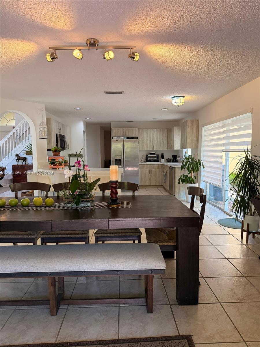 A12081454 Property Photo 17