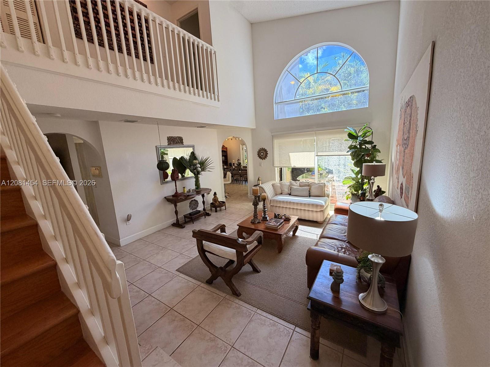 A12081454 Property Photo 18