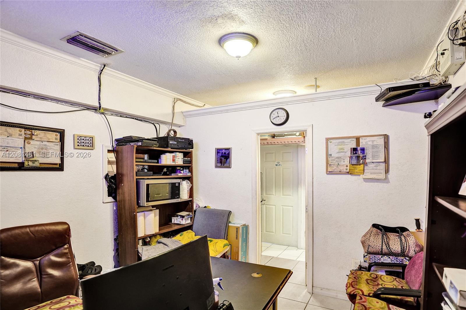 4404 Pembroke Road Property Photo 13