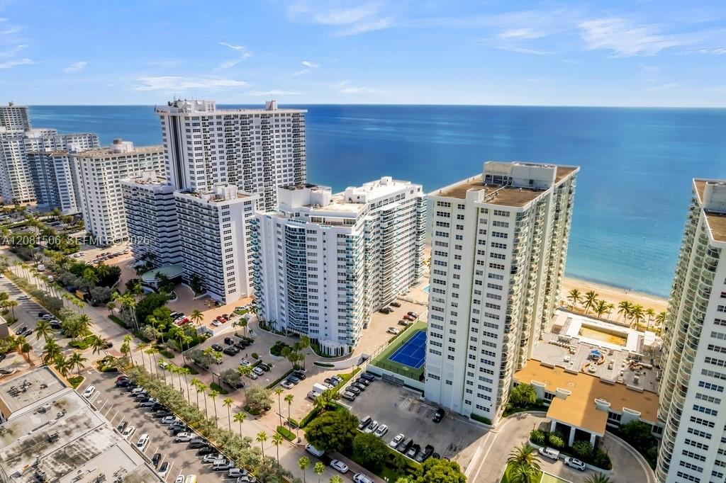 3430 Galt Ocean Drive 305 Property Photo 2