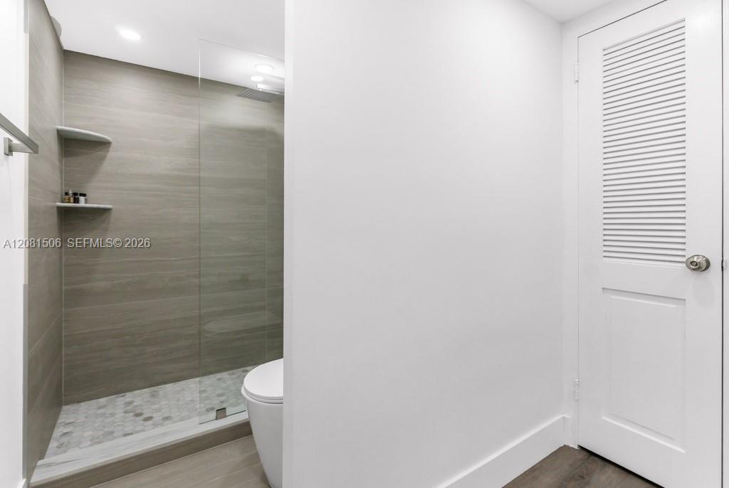 3430 Galt Ocean Drive 305 Property Photo 24