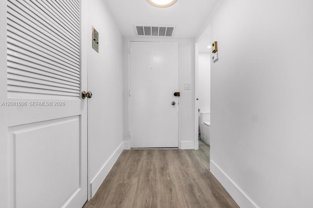 3430 Galt Ocean Drive 305 Property Photo 38