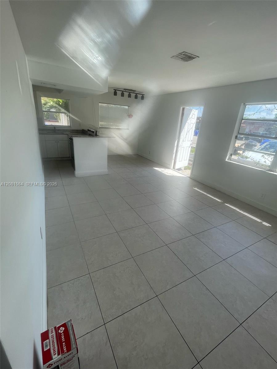 7941 Sw 10th Street A Property Photo 7