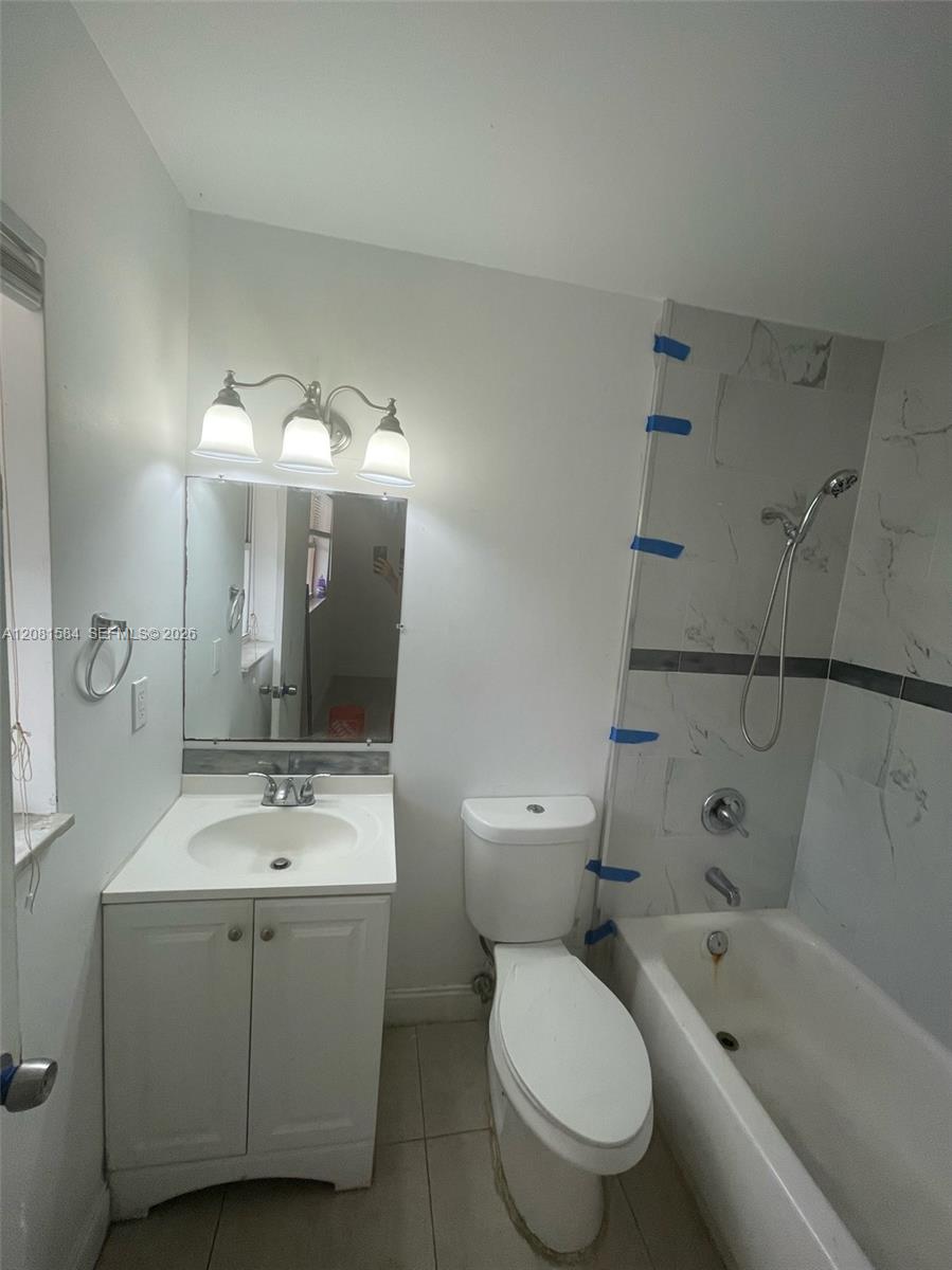 7941 Sw 10th Street A Property Photo 12