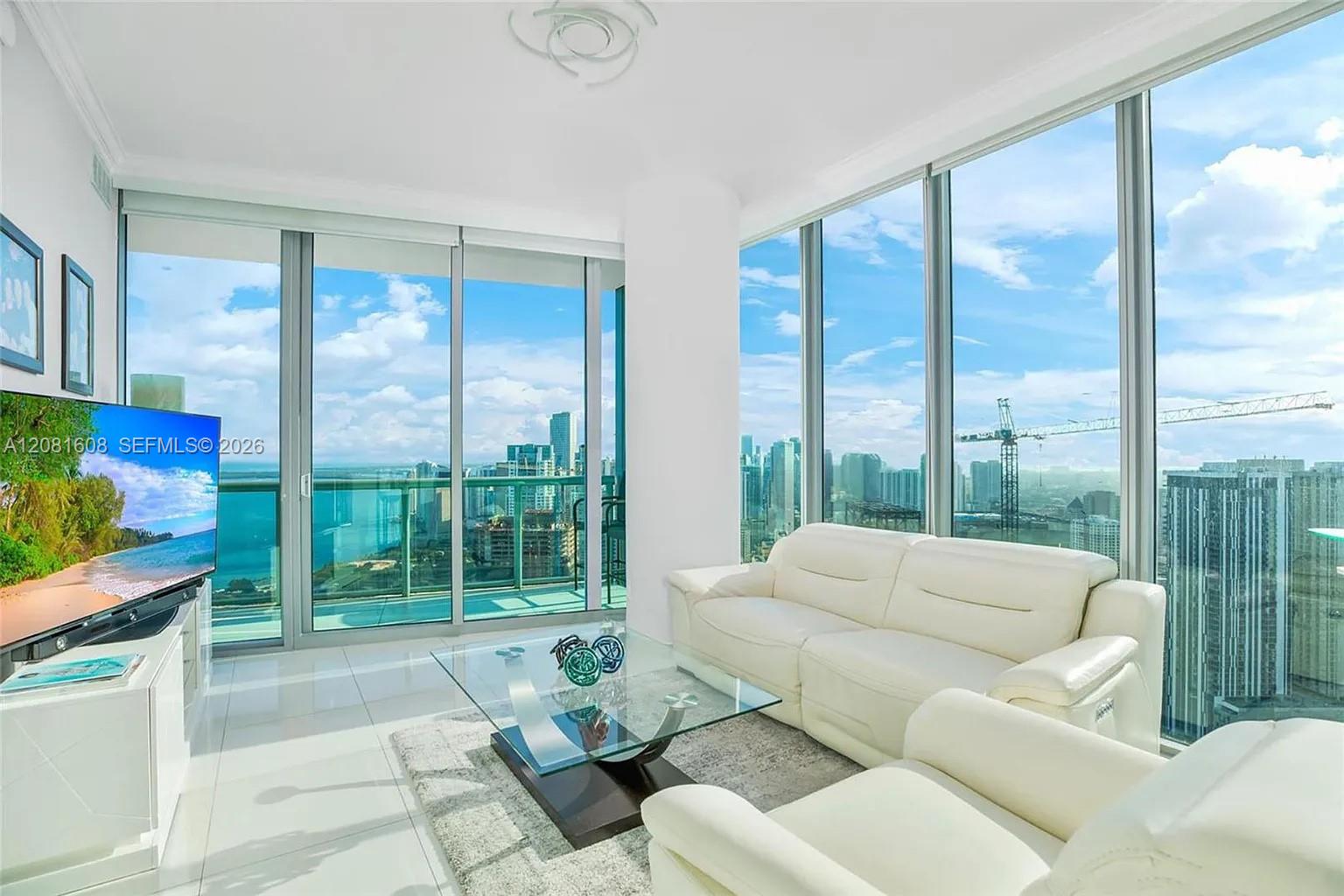 888 Biscayne Boulevard 5301 Property Photo 3