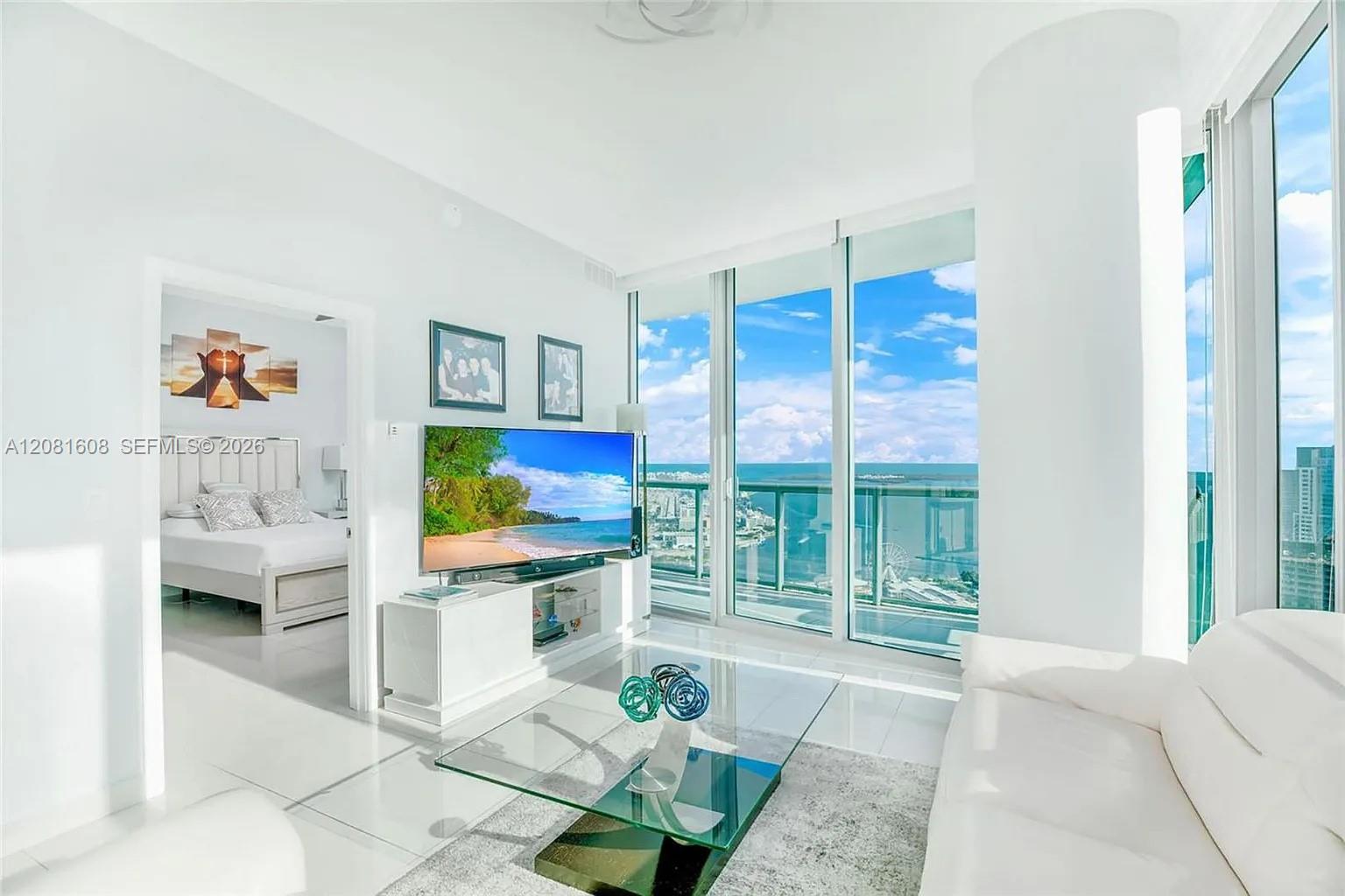 888 Biscayne Boulevard 5301 Property Photo 10