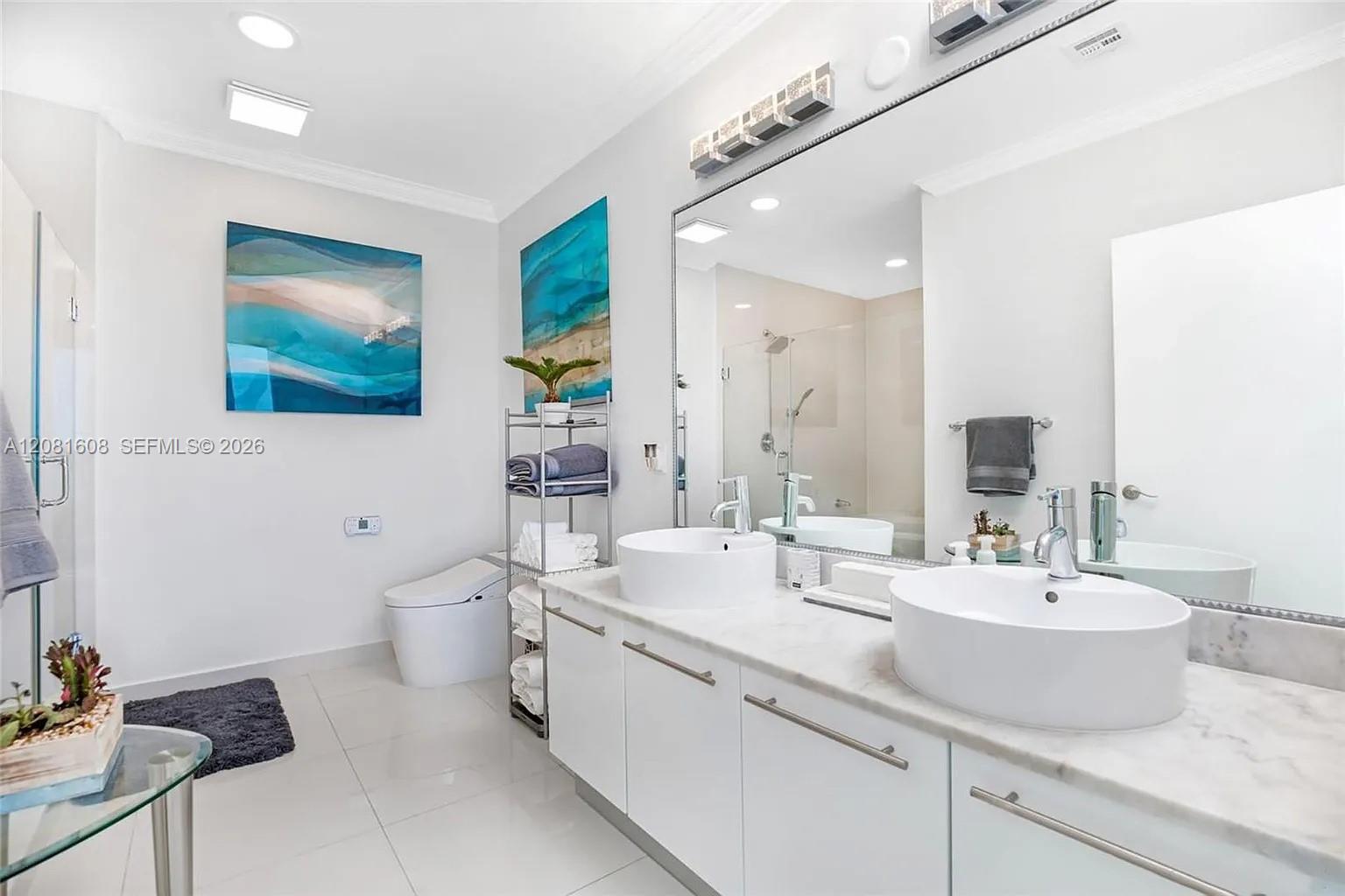 888 Biscayne Boulevard 5301 Property Photo 14