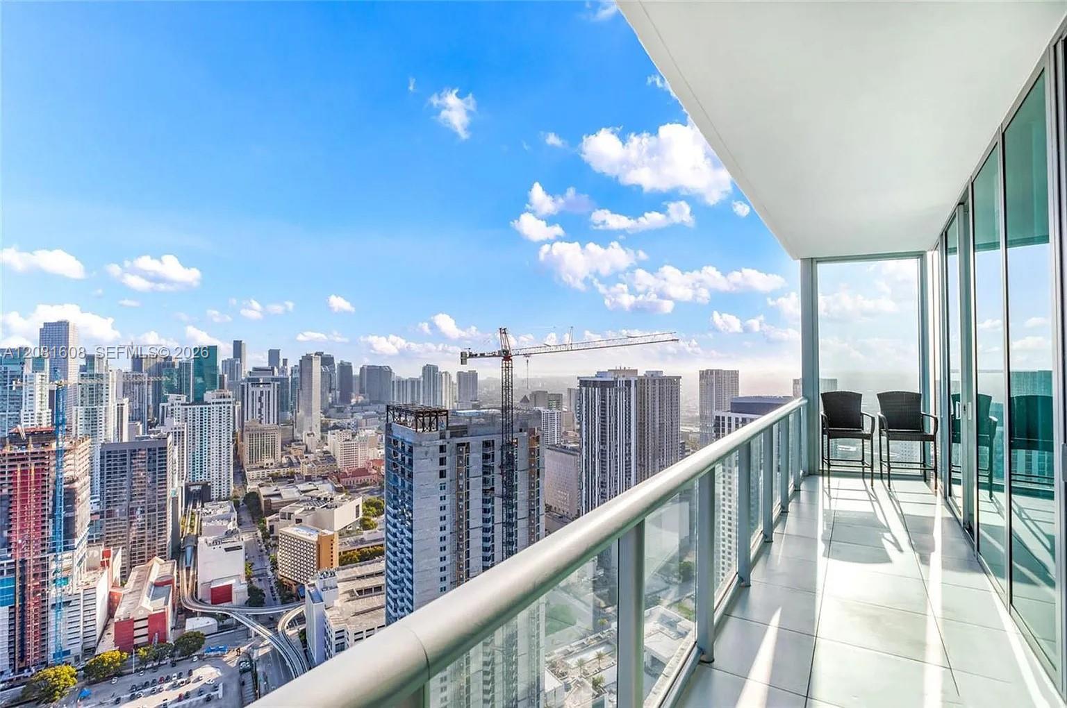 888 Biscayne Boulevard 5301 Property Photo 20