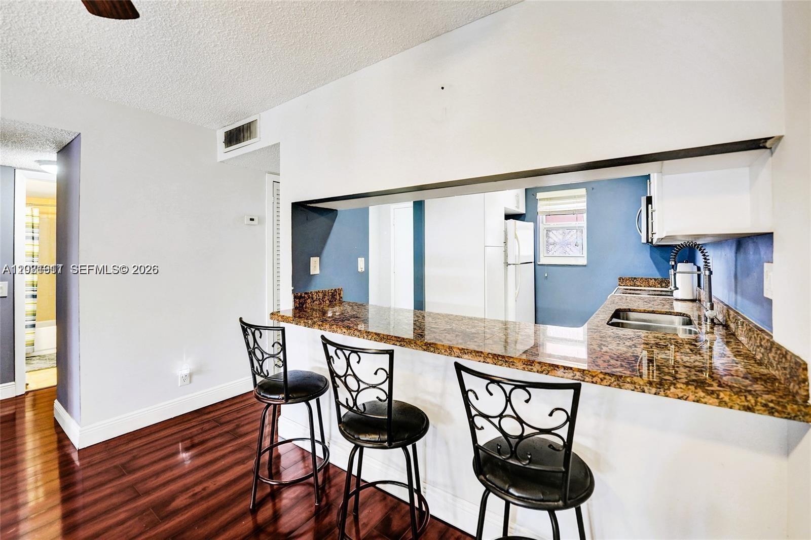 7610 Stirling Road 207c Property Photo 5