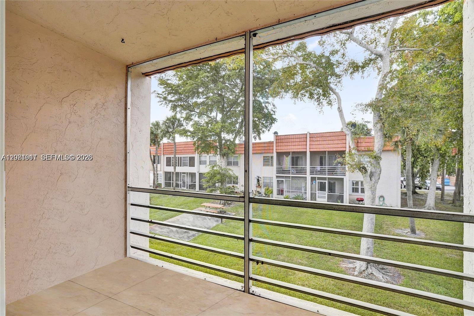 7610 Stirling Road 207c Property Photo 14