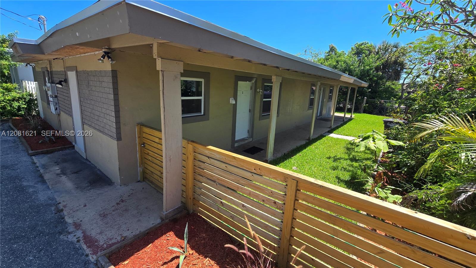 4000 Greenwood Avenue Property Photo 1