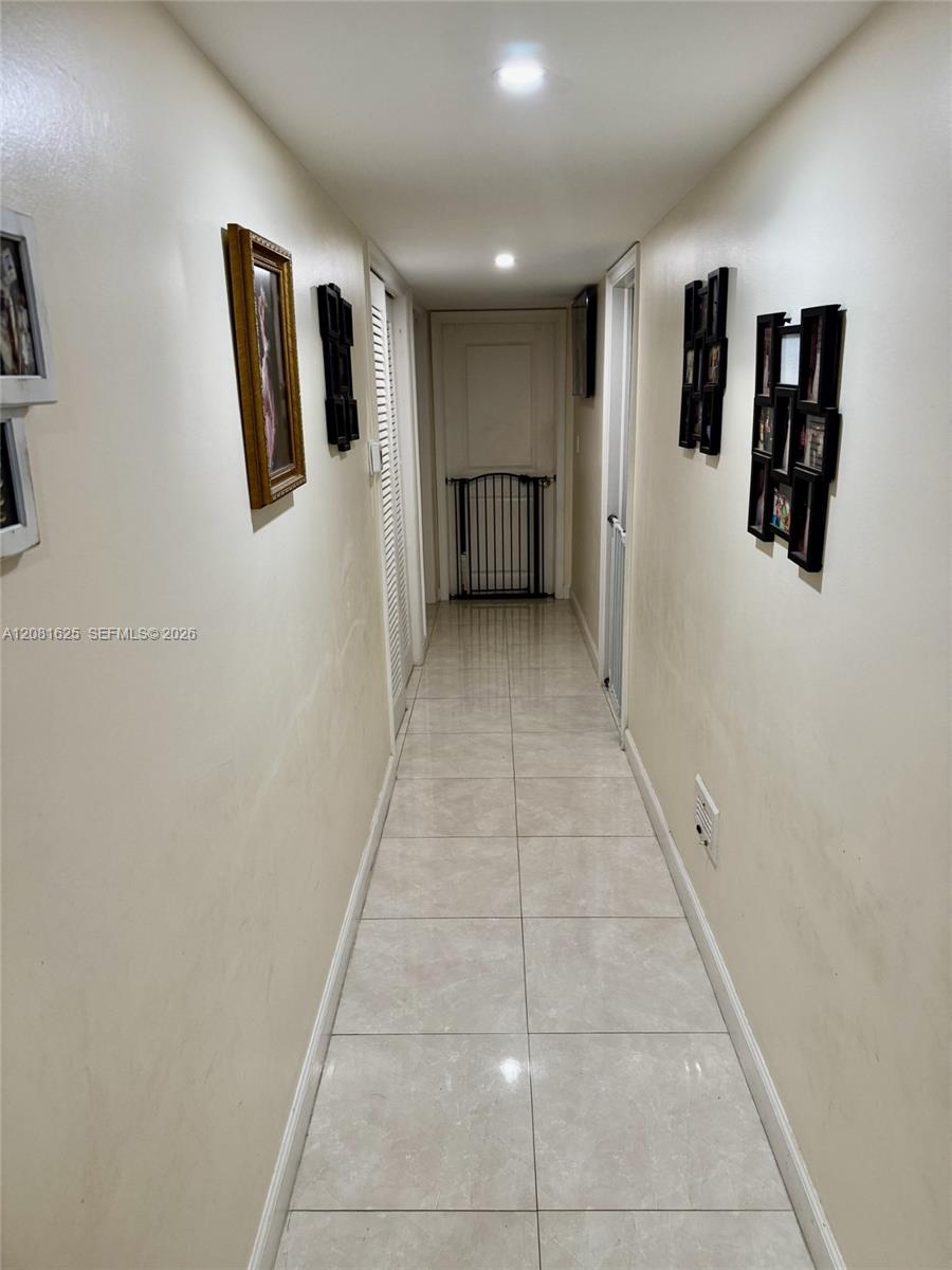 3324 Ne 167th Street Property Photo 25