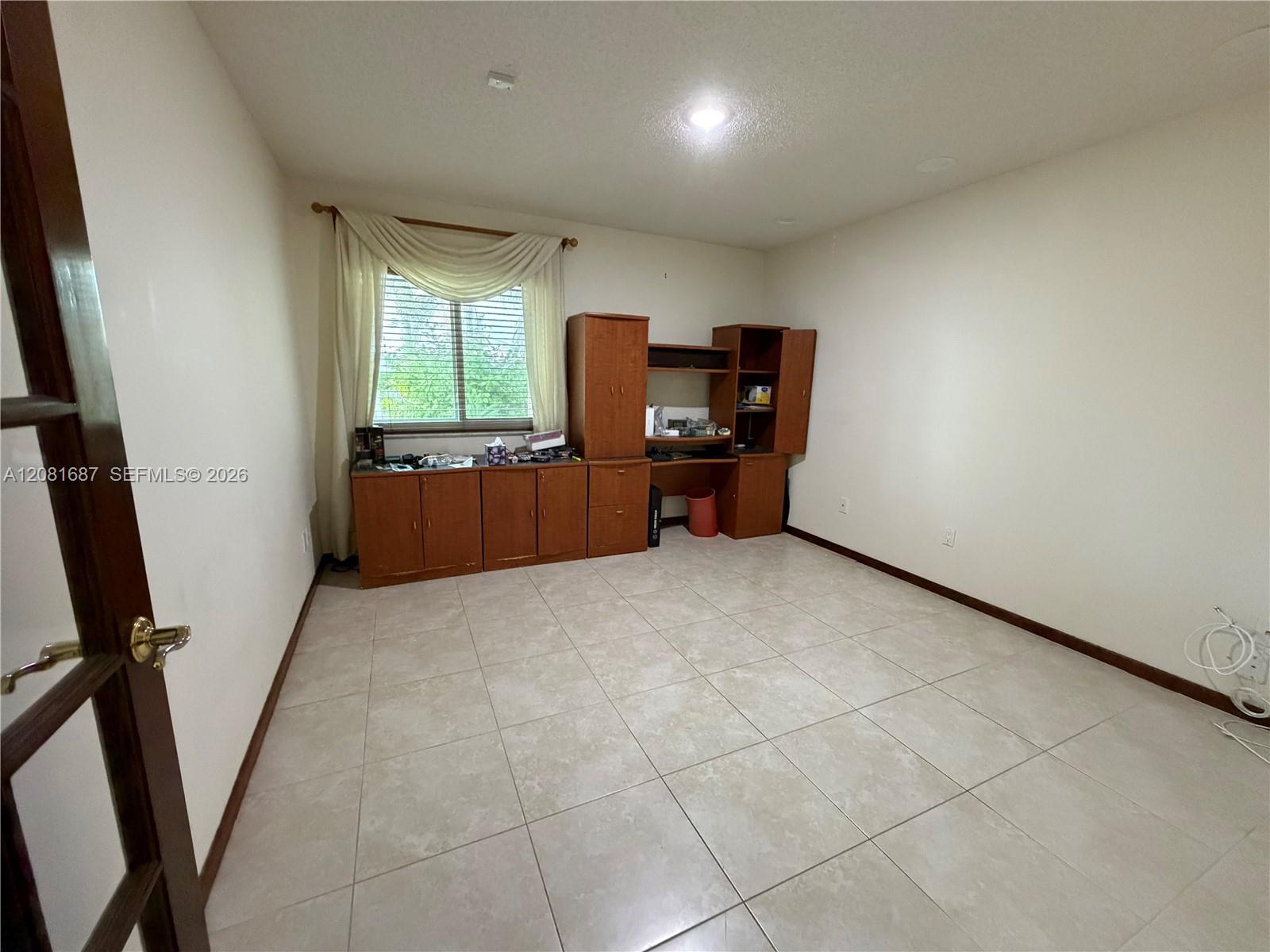 7920 Sw 204th Street Property Photo 23