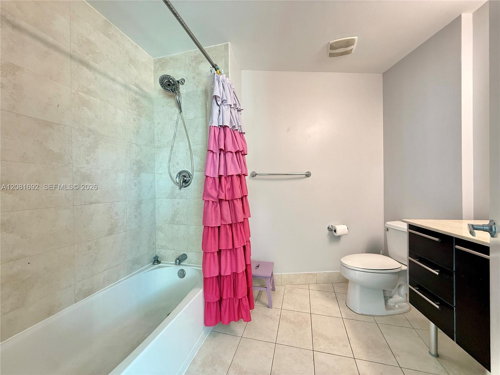 1900 N Bayshore Drive 2018 Property Photo 17