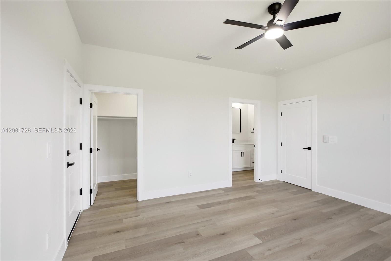 7800 Domenico Street Property Photo 15