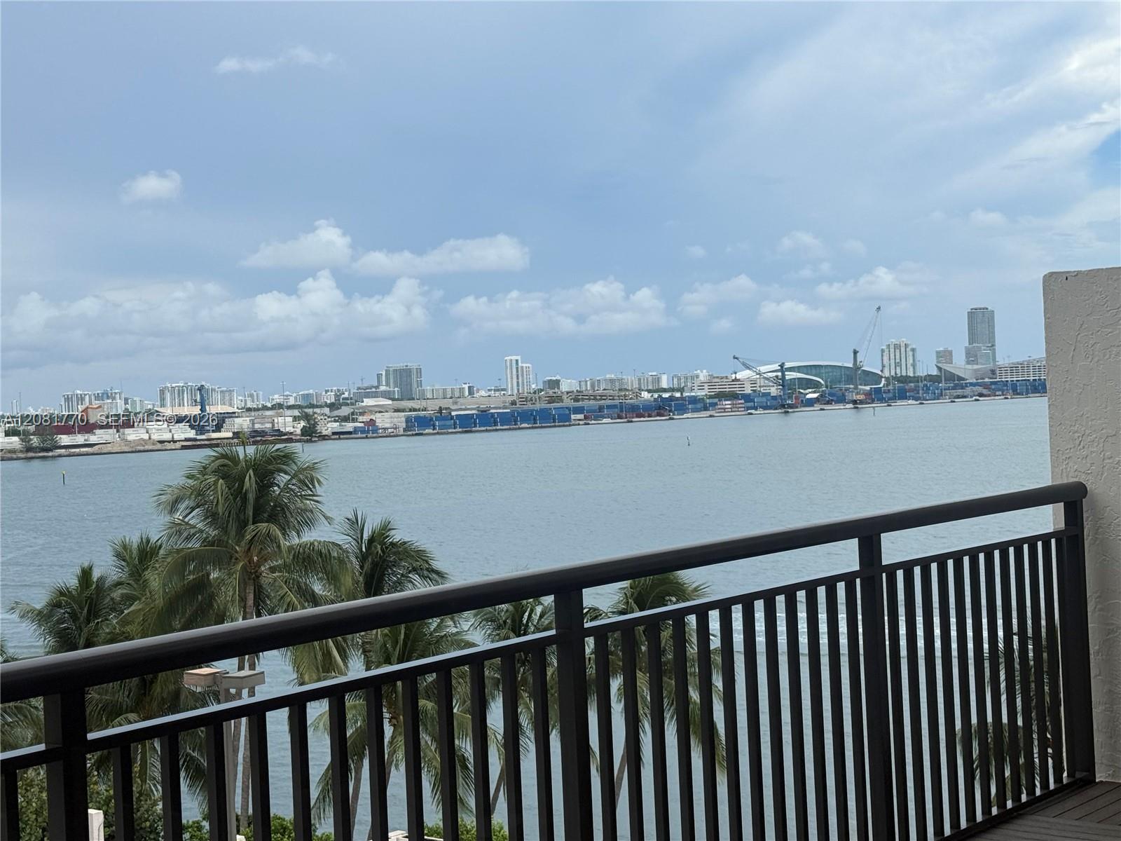 540 Brickell Key Drive 726 Property Photo 19