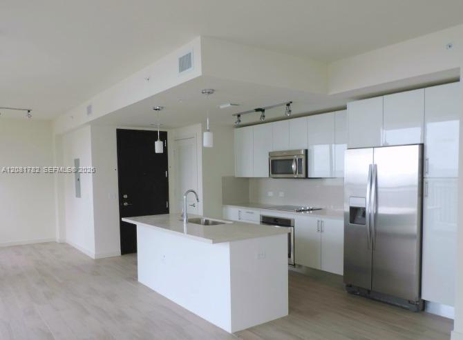 999 SW 1 Avenue 2503 Property Photo 1
