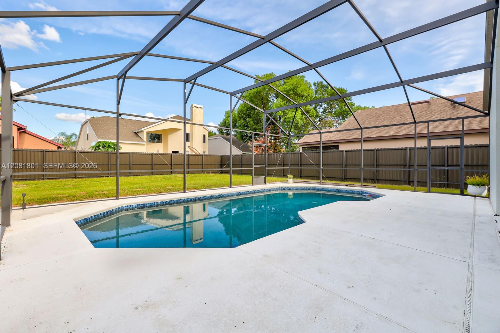 10031 River Glen Court Property Photo 1