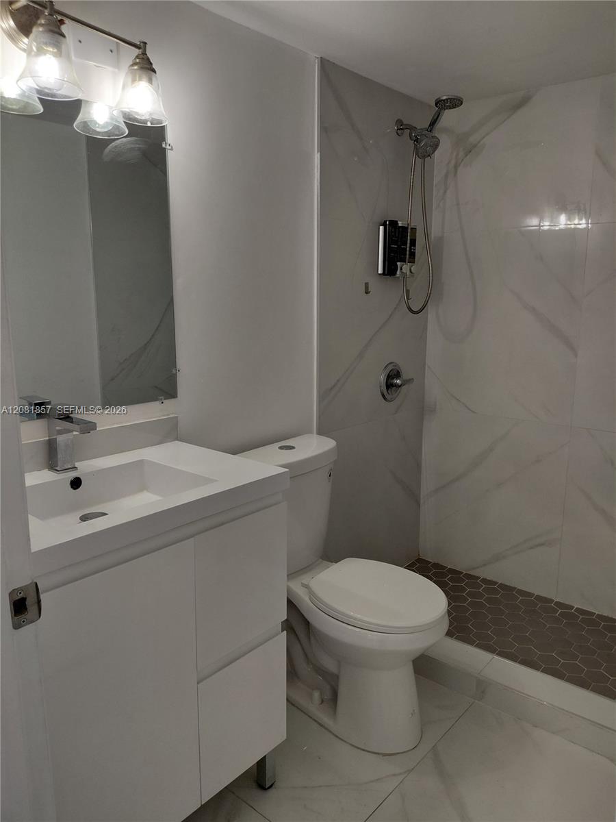 5435 W 24th Avenue 63 Property Photo 9
