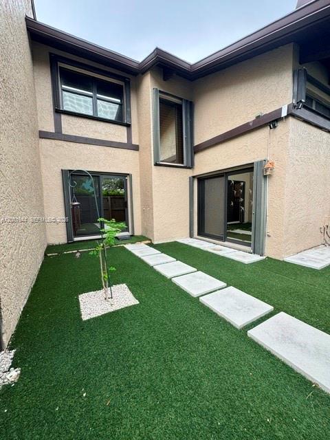 1840 Bayberry Drive Property Photo 1