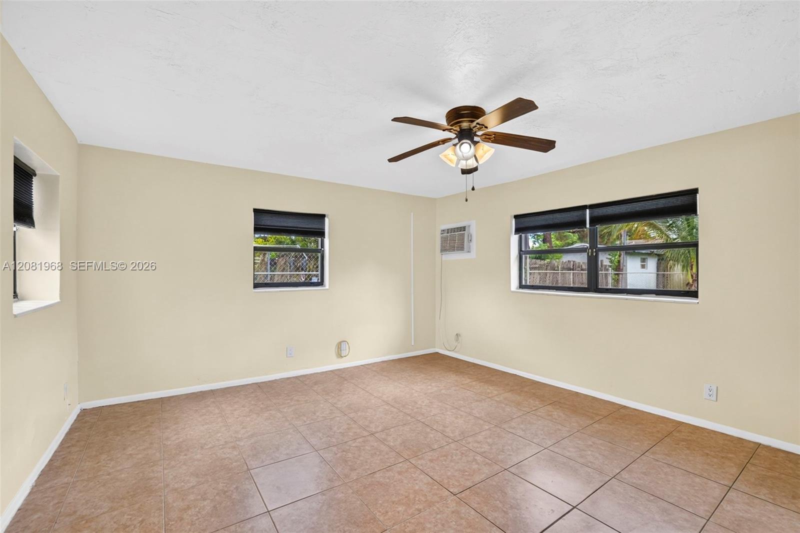 2825 Nw 3rd Street Property Photo 9