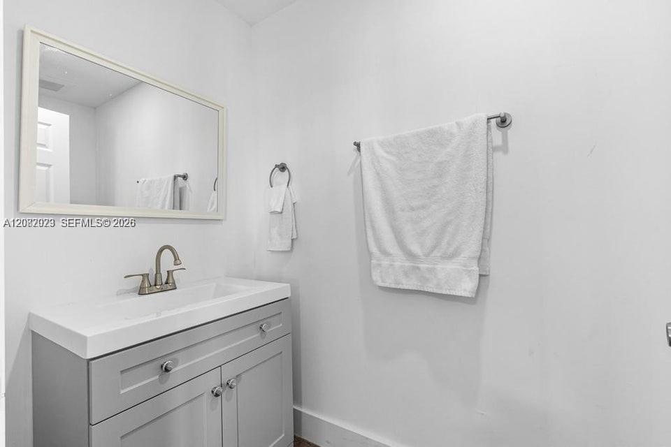 31490 Avenue F Property Photo 13