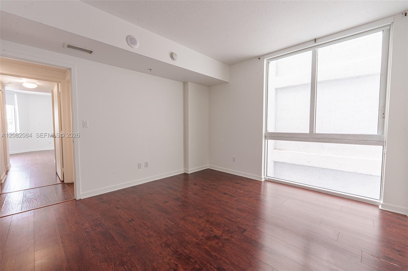 325 S Biscayne Boulevard 415 Property Photo 8