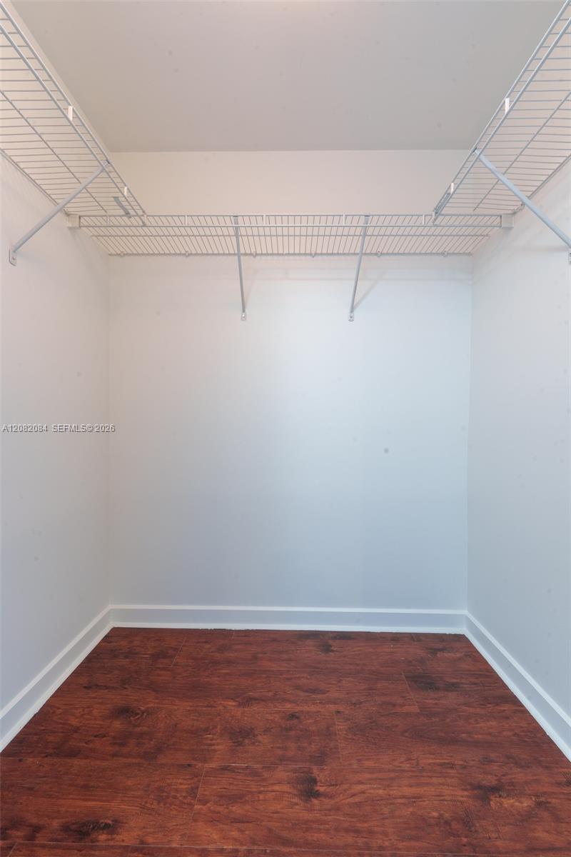 325 S Biscayne Boulevard 415 Property Photo 11