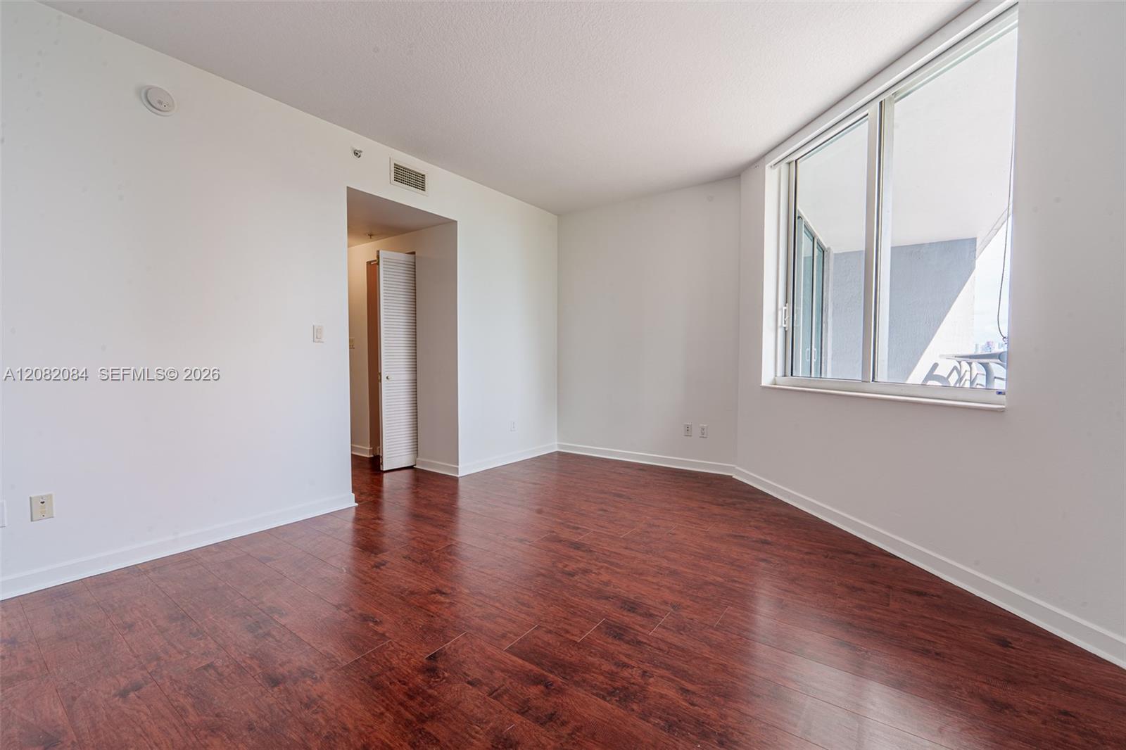 325 S Biscayne Boulevard 415 Property Photo 13