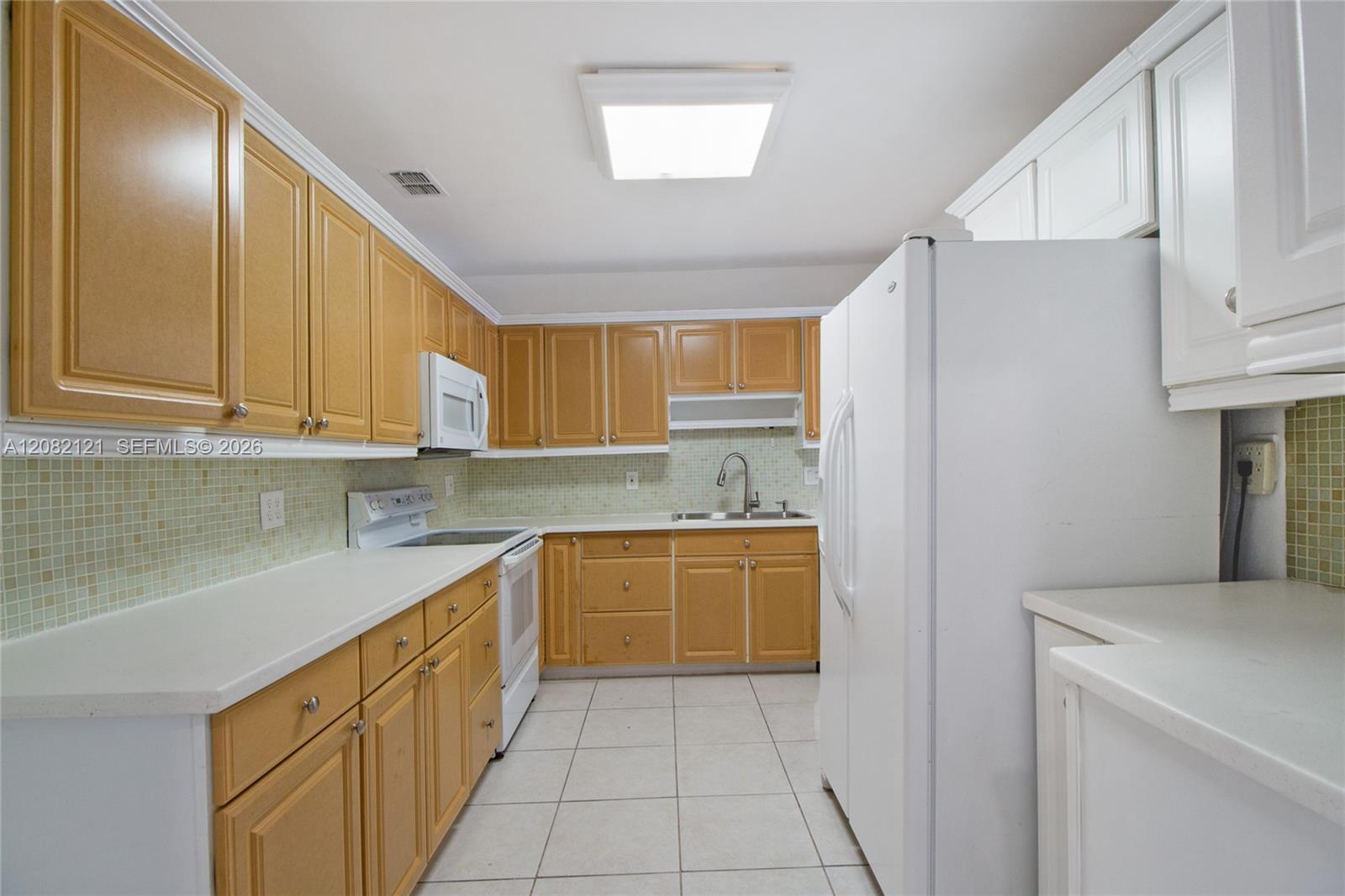 119 Harbor Drive Property Photo 5