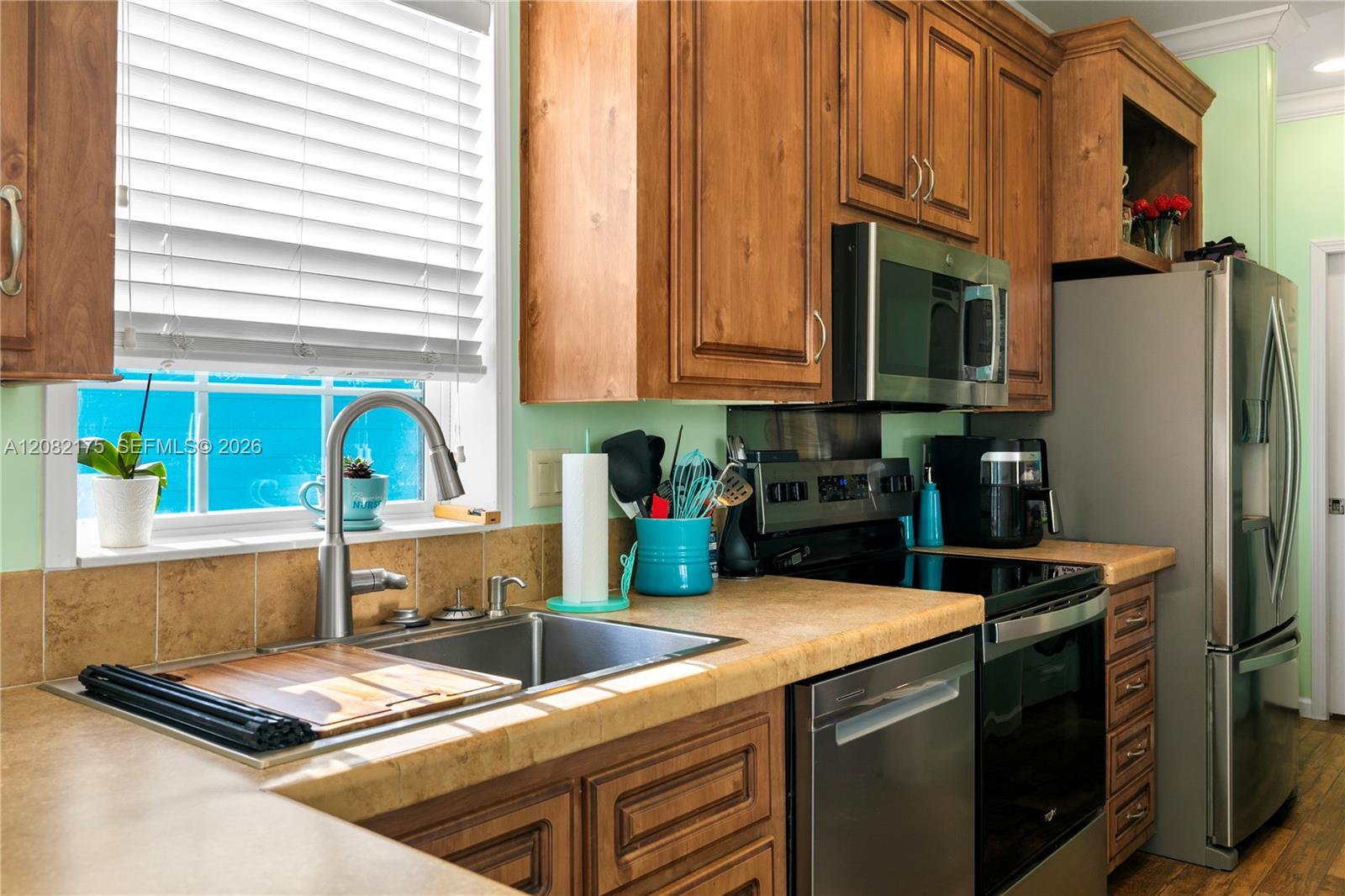 5031 5th Avenue Property Photo 11