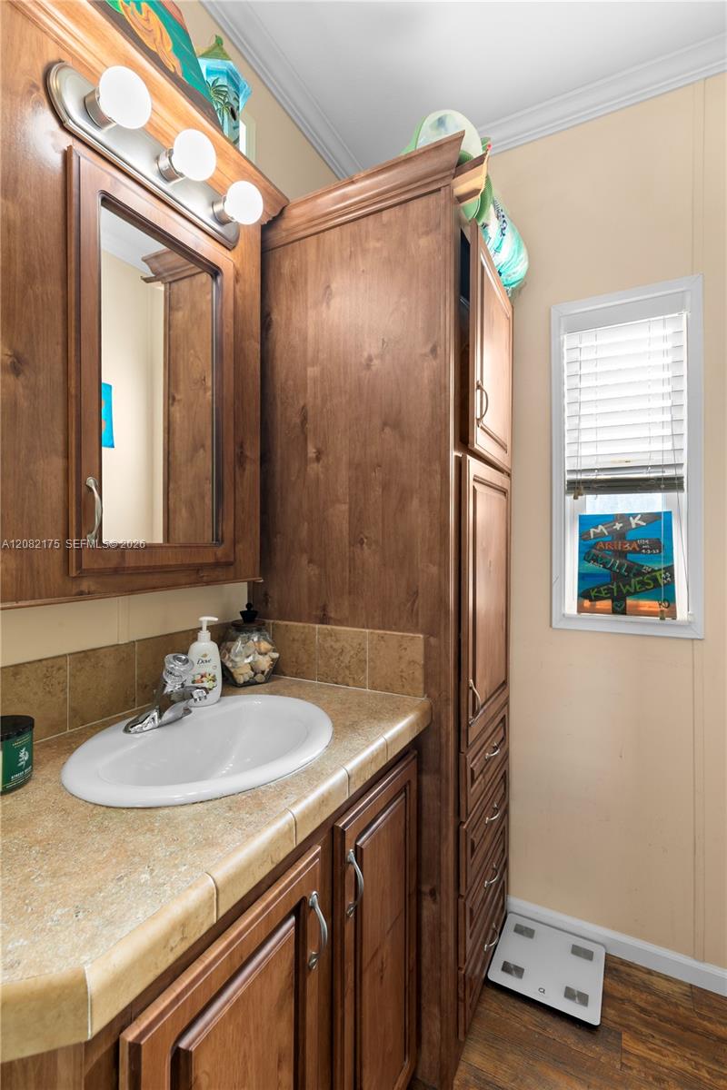 5031 5th Avenue Property Photo 18