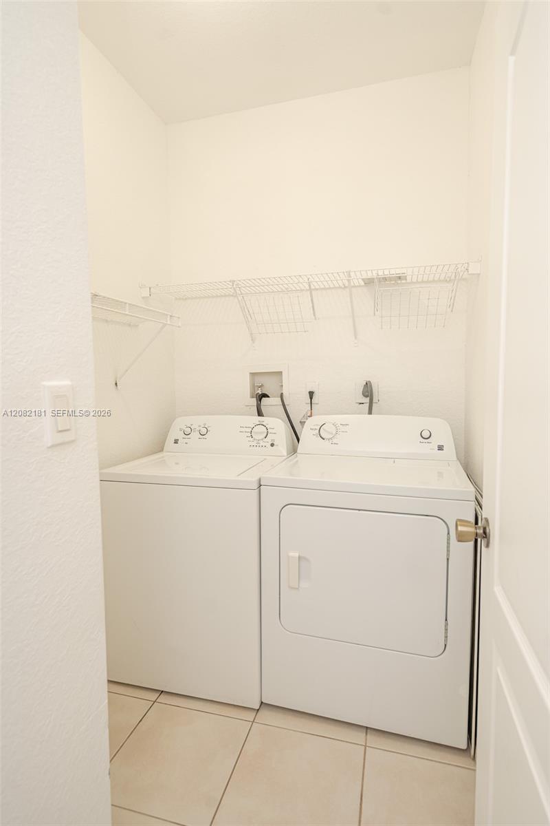 7670 Nw 113th Path Property Photo 60