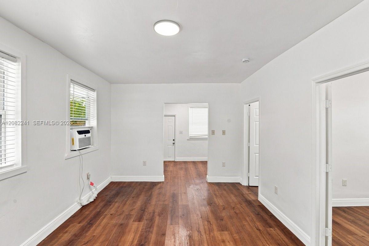 10215 Sw 184th Street Property Photo 8