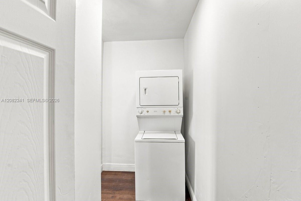10215 Sw 184th Street Property Photo 15