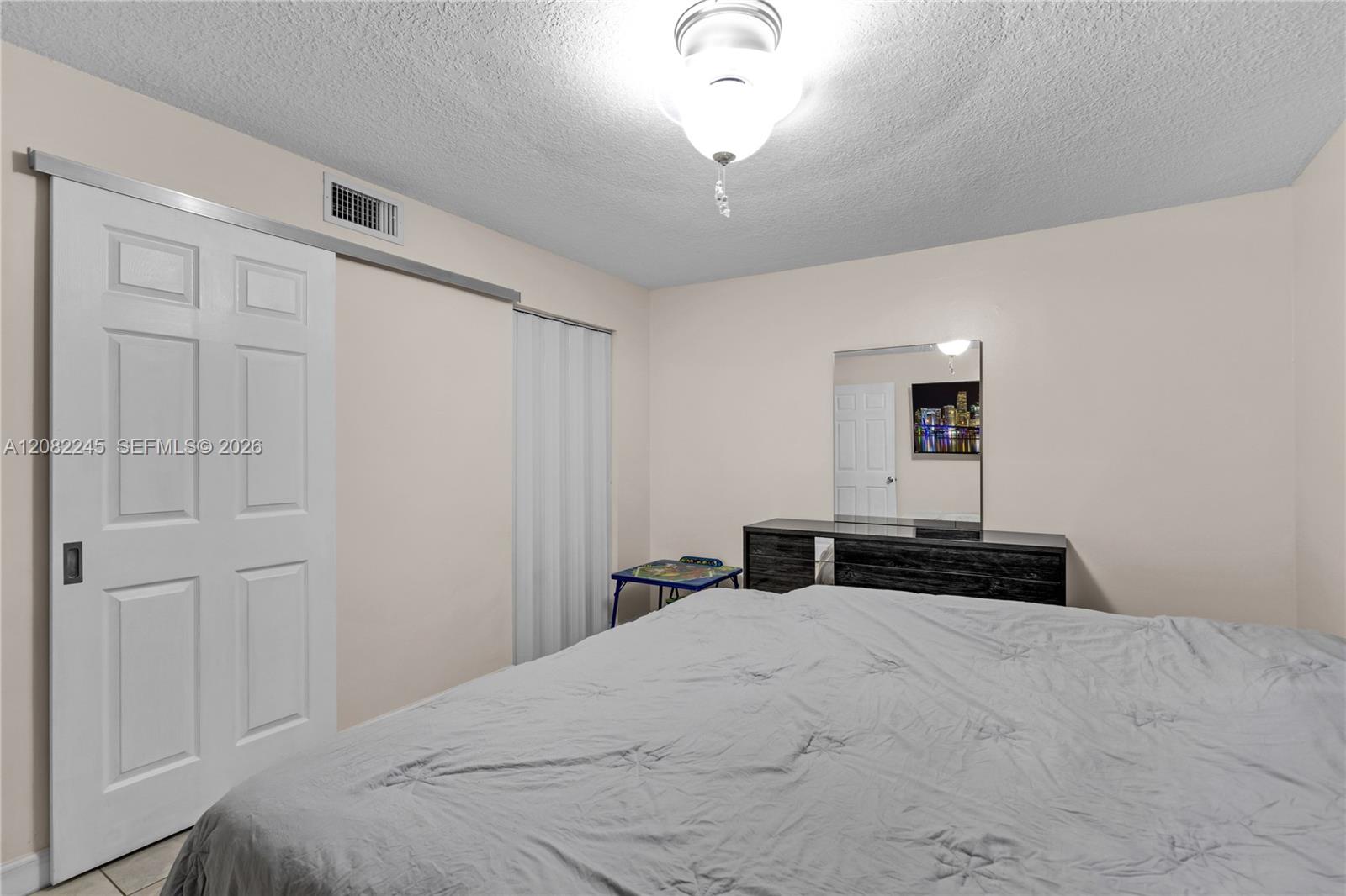 329 W 68th Street 203 Property Photo 14