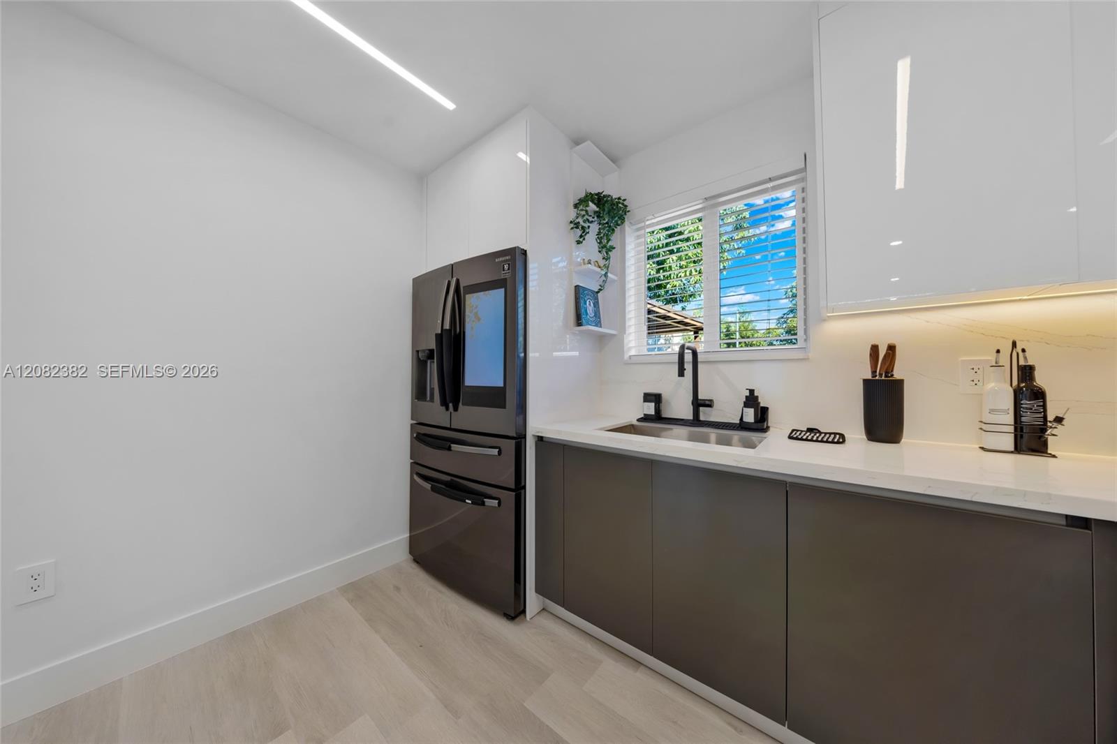 511 Nw 48th Street Property Photo 18