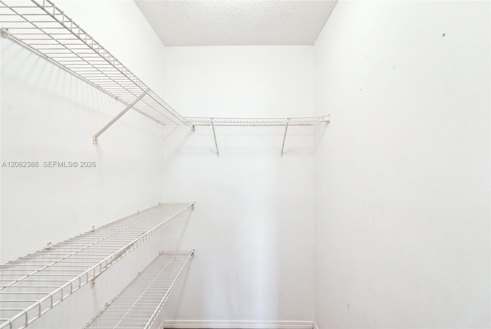 8656 Sw 50th Street Property Photo 26