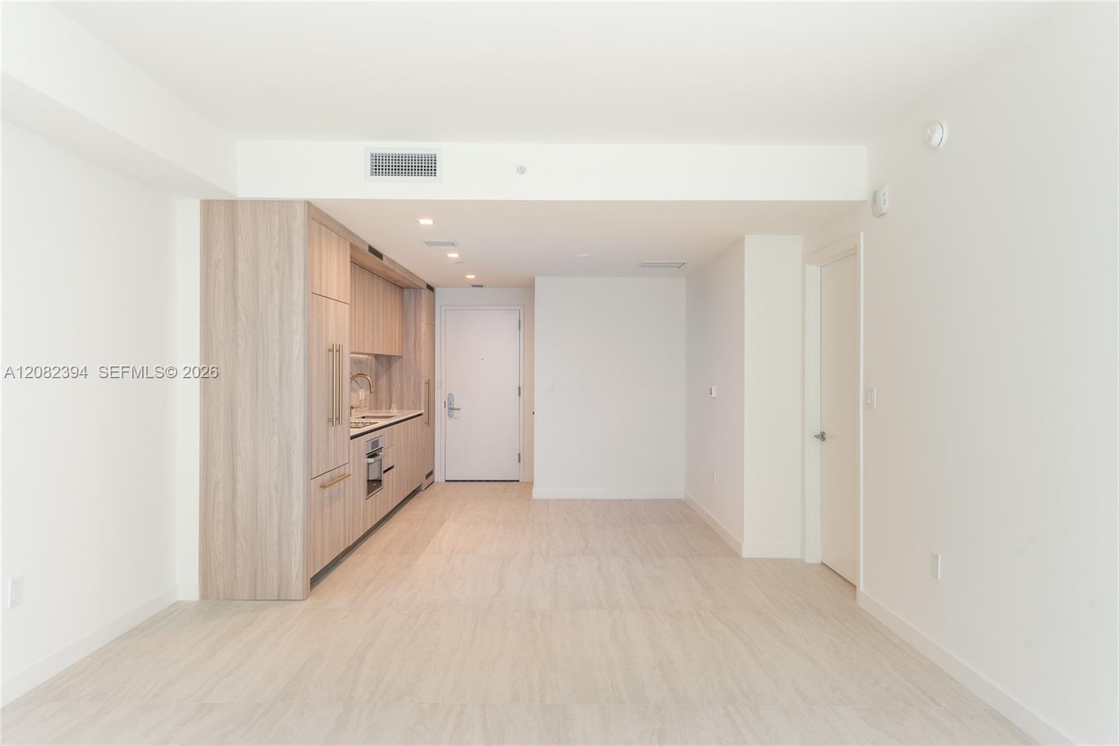 77 Se 5th Street 3908 Property Photo 12
