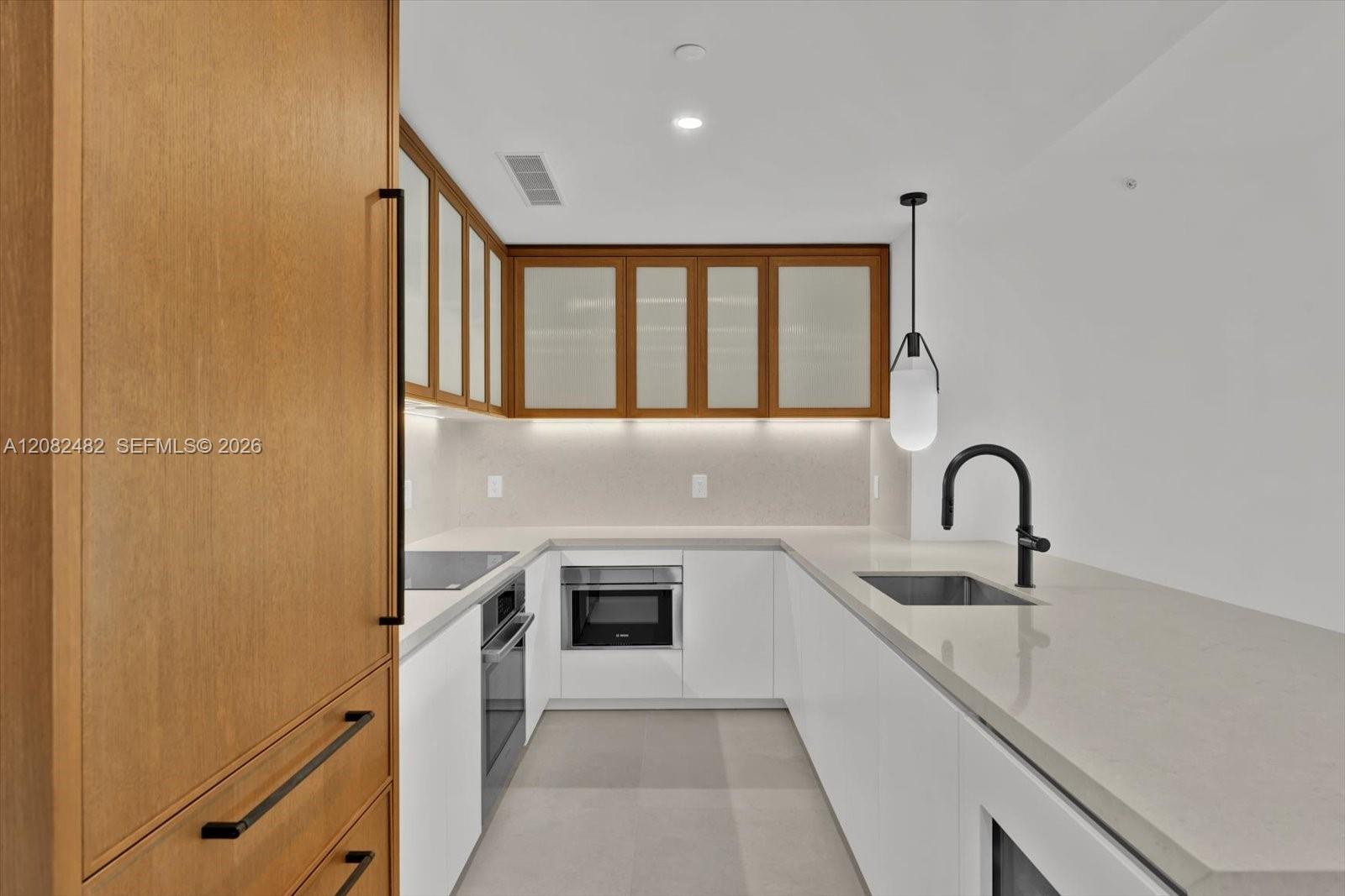 2200 Brickell Avenue 202 Property Photo 6